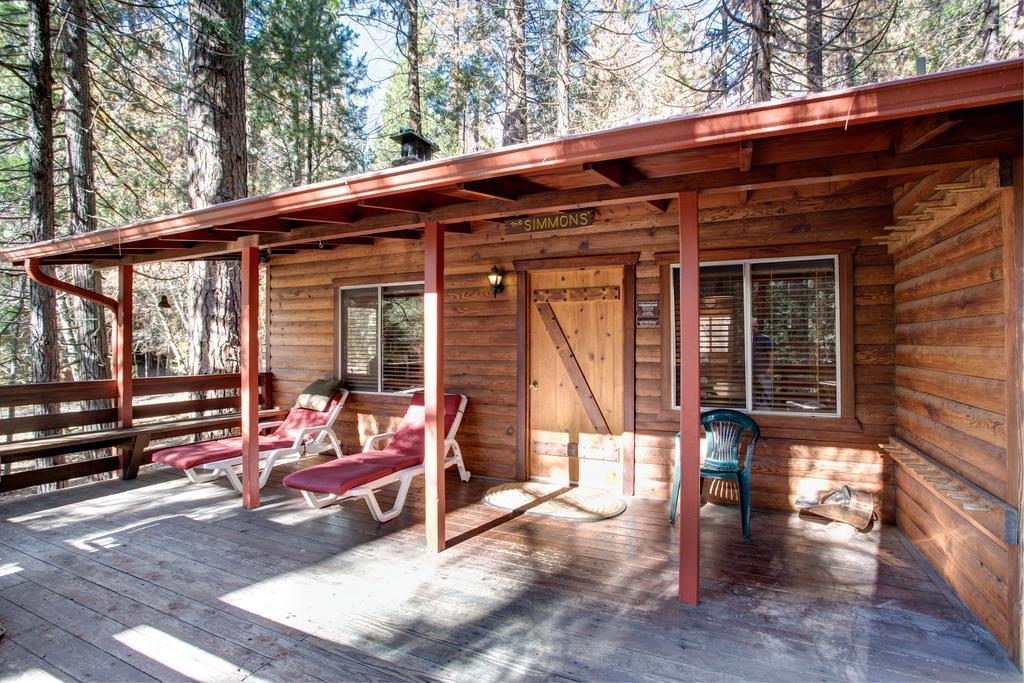 70 Simmons Den Villa Wawona Exterior photo